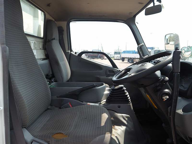 トヨタ ダイナ TKG-XZU675(4WD)の写真48