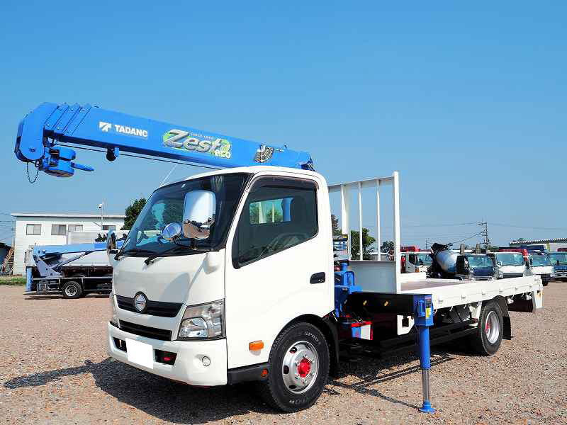 日野 デュトロ TKG-XZU720M(2WD)の写真1