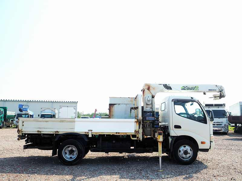 日野 デュトロ TKG-XZU695M(4WD)の写真6