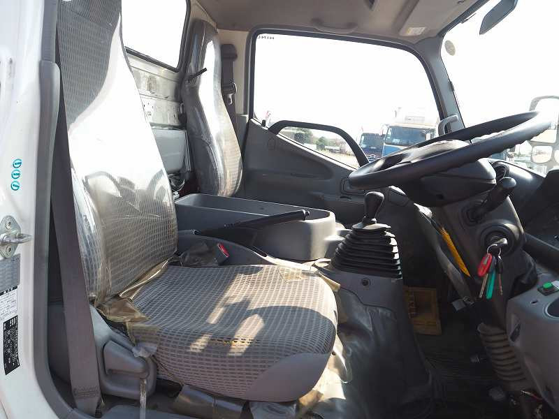 日野 デュトロ TKG-XZU695M(4WD)の写真36