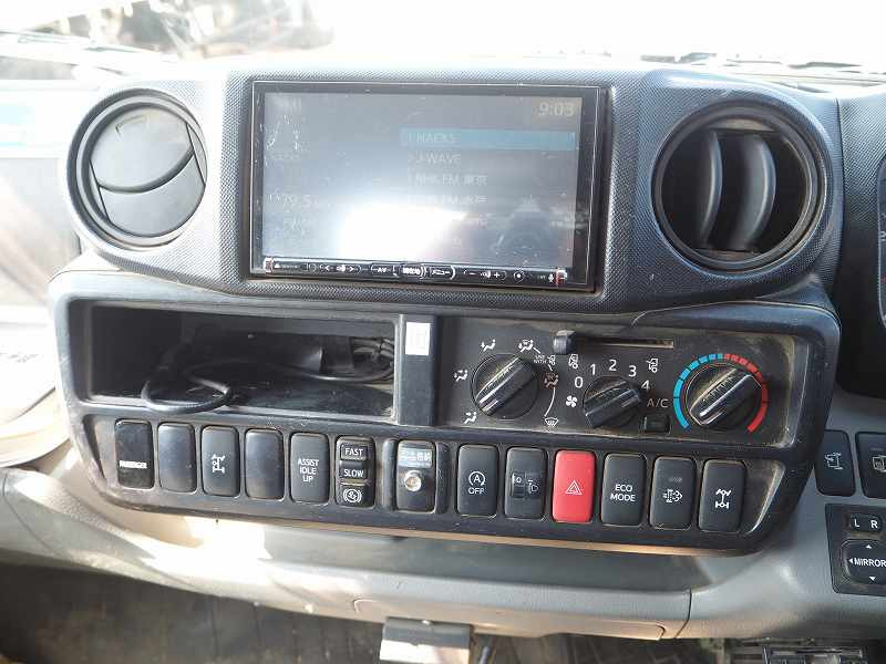 日野 デュトロ TKG-XZU695M(4WD)の写真39