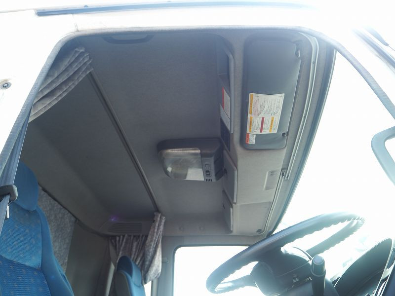 いすゞ ギガ QKG-CXZ77AT(6x4)の写真39