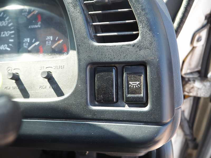 いすゞ ギガ QKG-CXZ77AT(6x4)の写真44