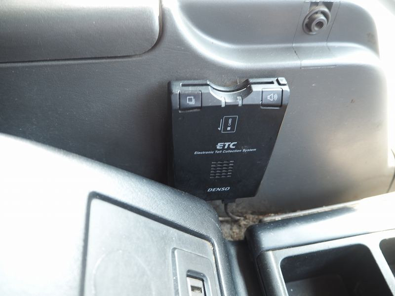 いすゞ ギガ QKG-CXZ77AT(6x4)の写真47