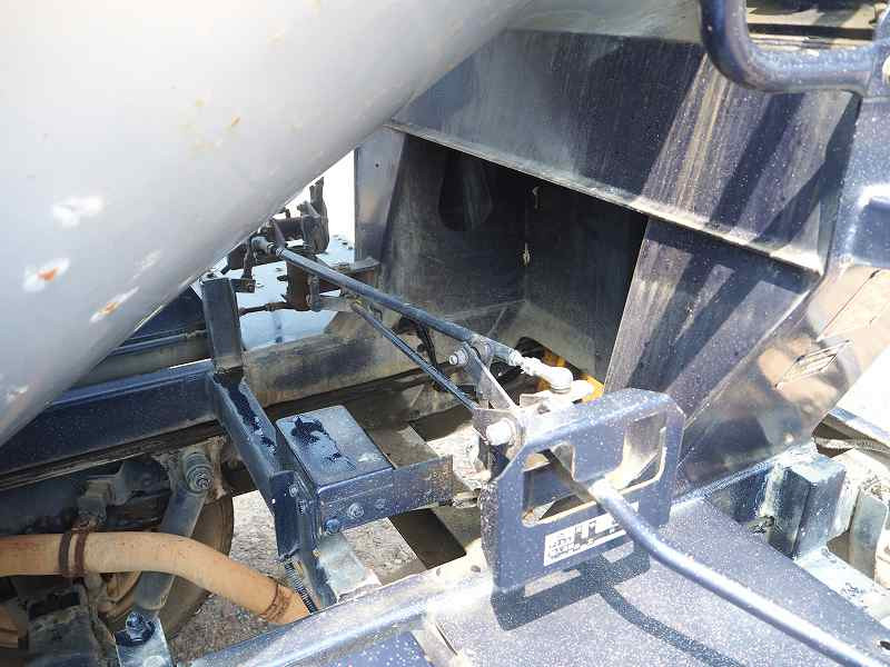 いすゞ エルフ TPG-NKR85N(2WD)の写真31