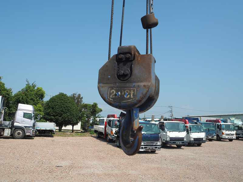 いすゞ フォワード LKG-FTR90S2(2WD)の写真21