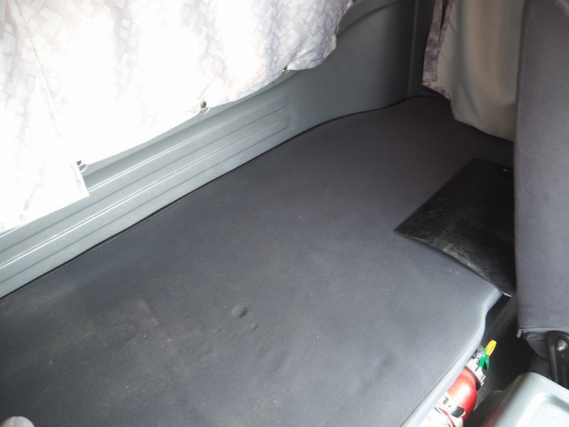 いすゞ フォワード LKG-FTR90S2(2WD)の写真47