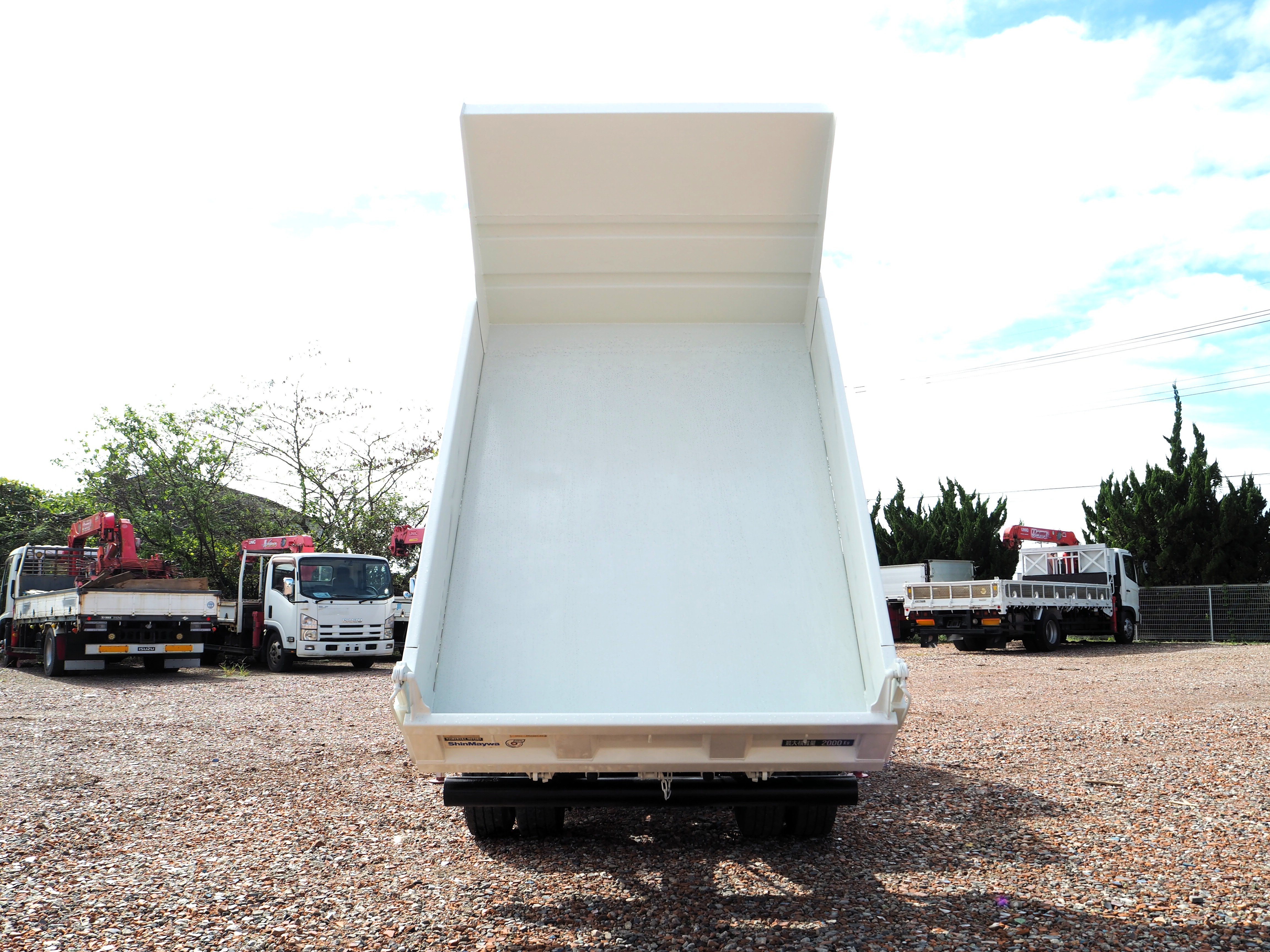 日野 デュトロ BDG-XZU368T(4WD)の写真4