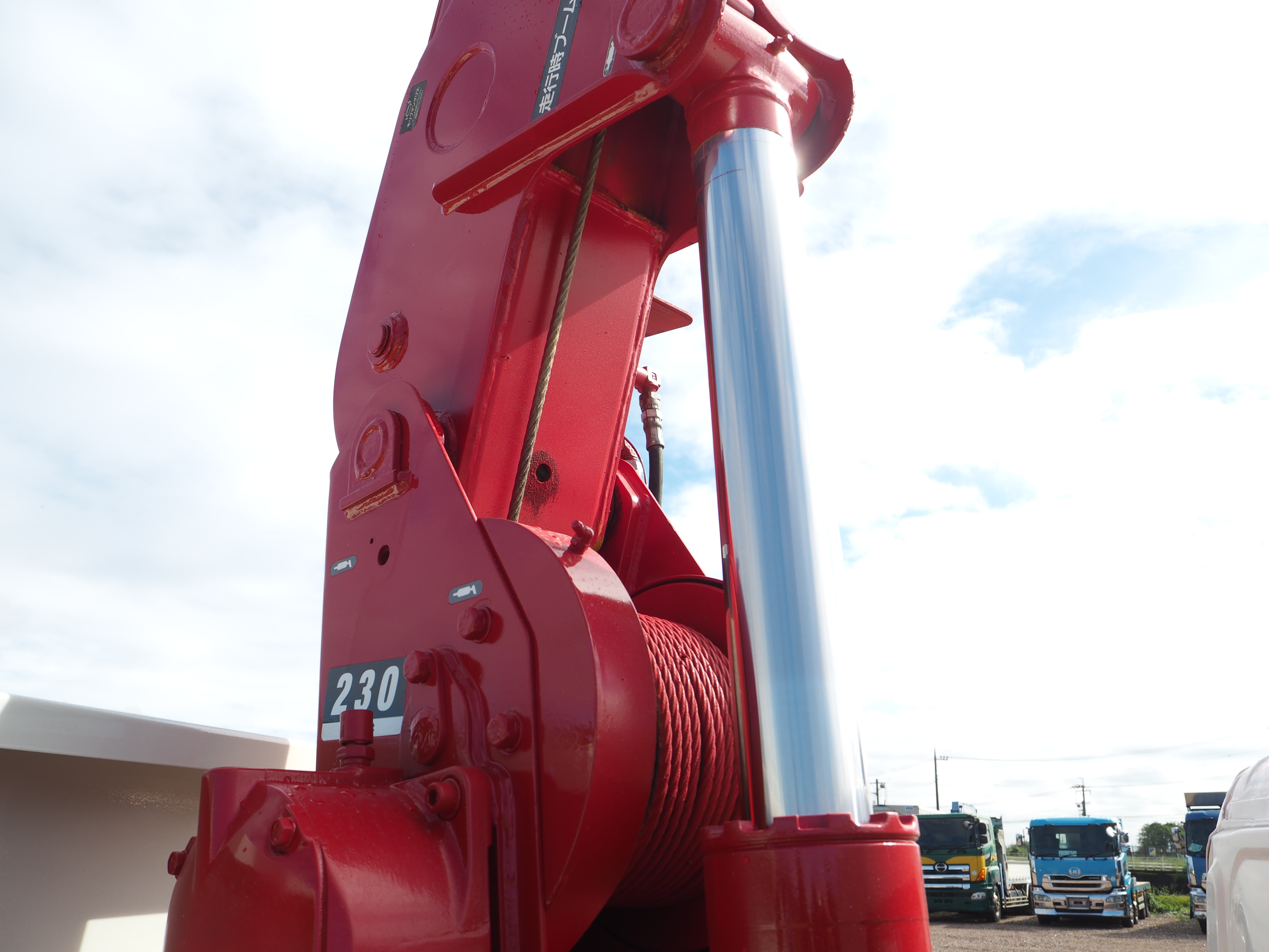 日野 デュトロ BDG-XZU368T(4WD)の写真12