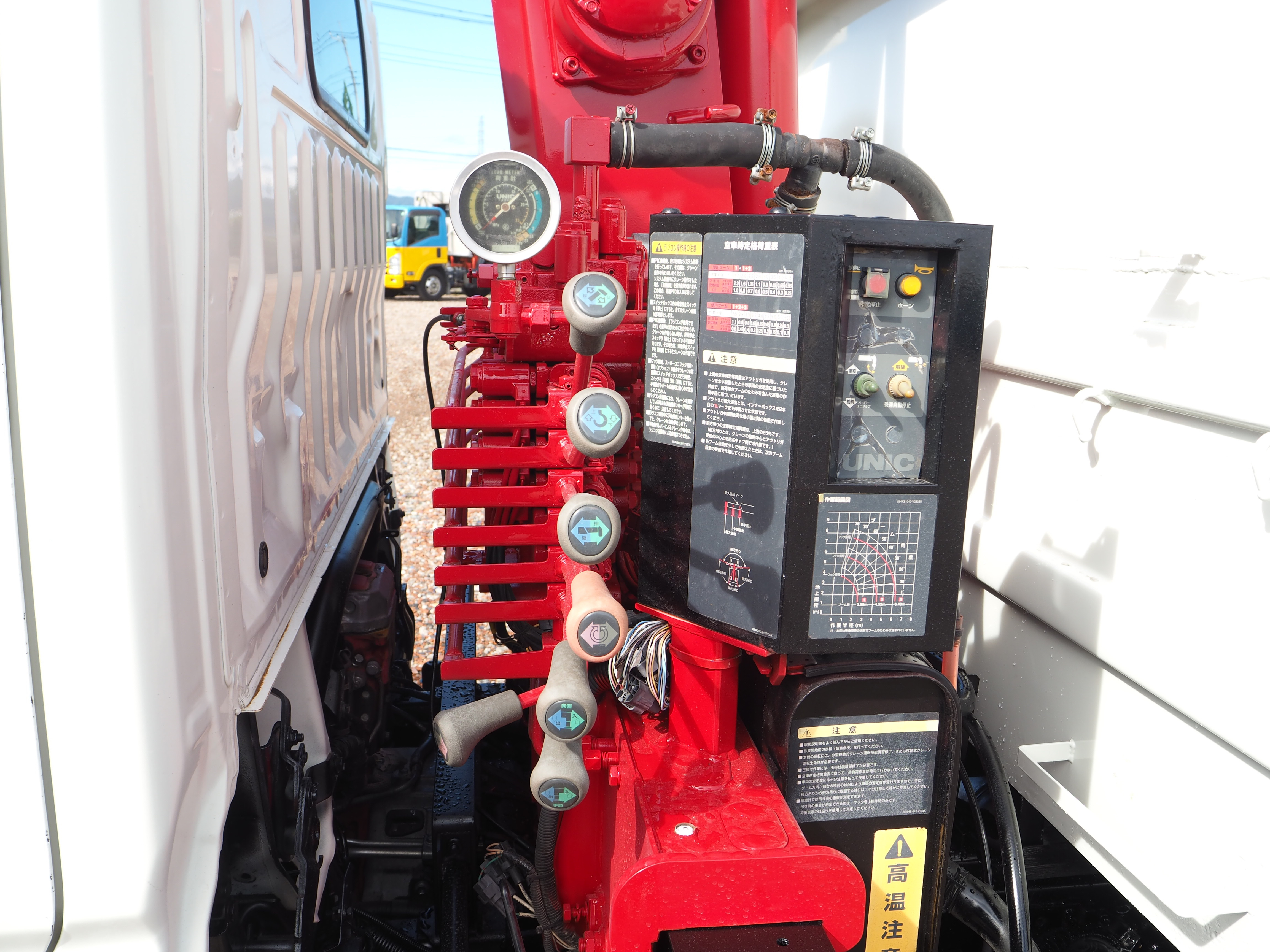 日野 デュトロ BDG-XZU368T(4WD)の写真14