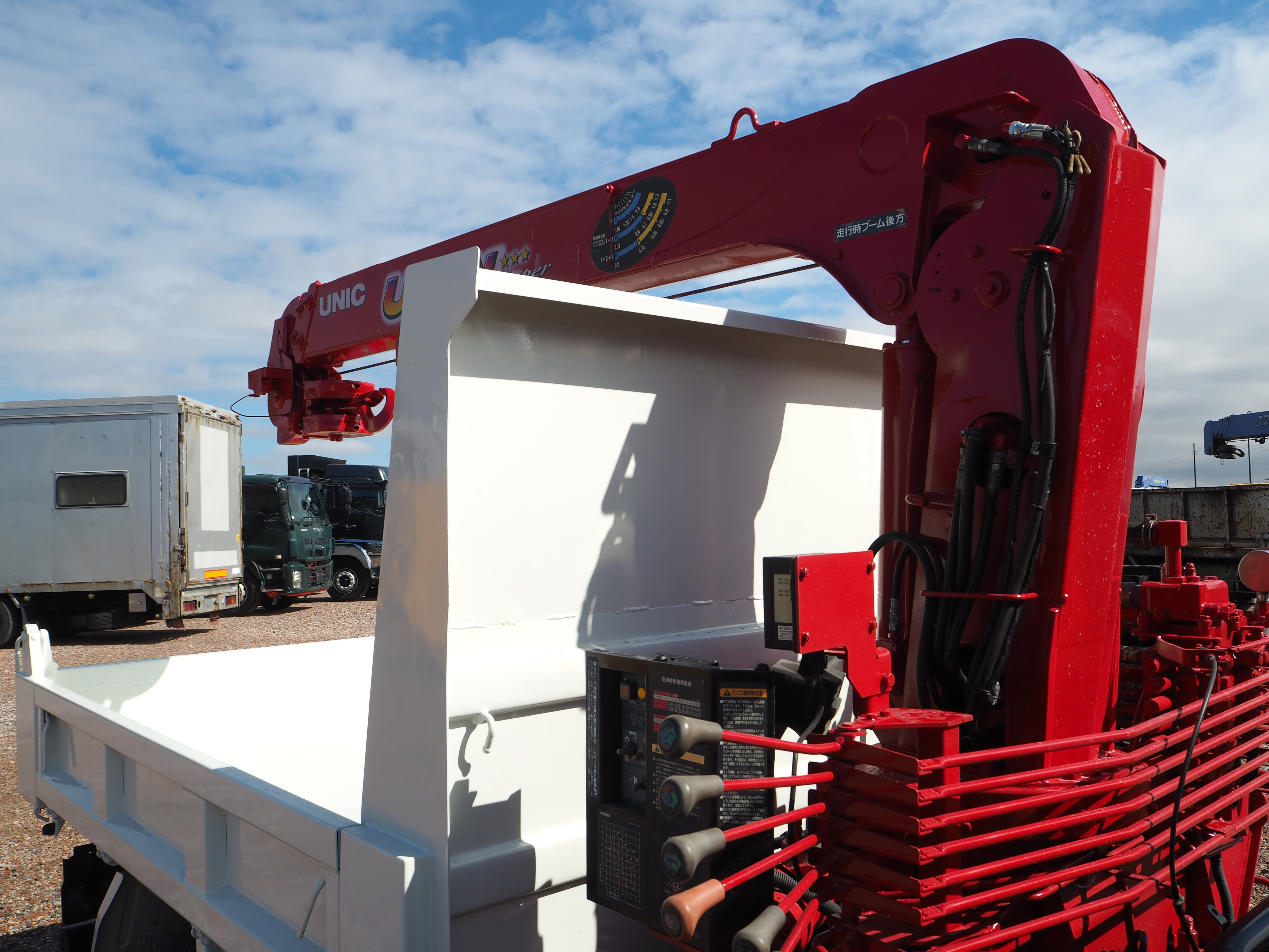 日野 デュトロ BDG-XZU368T(4WD)の写真39