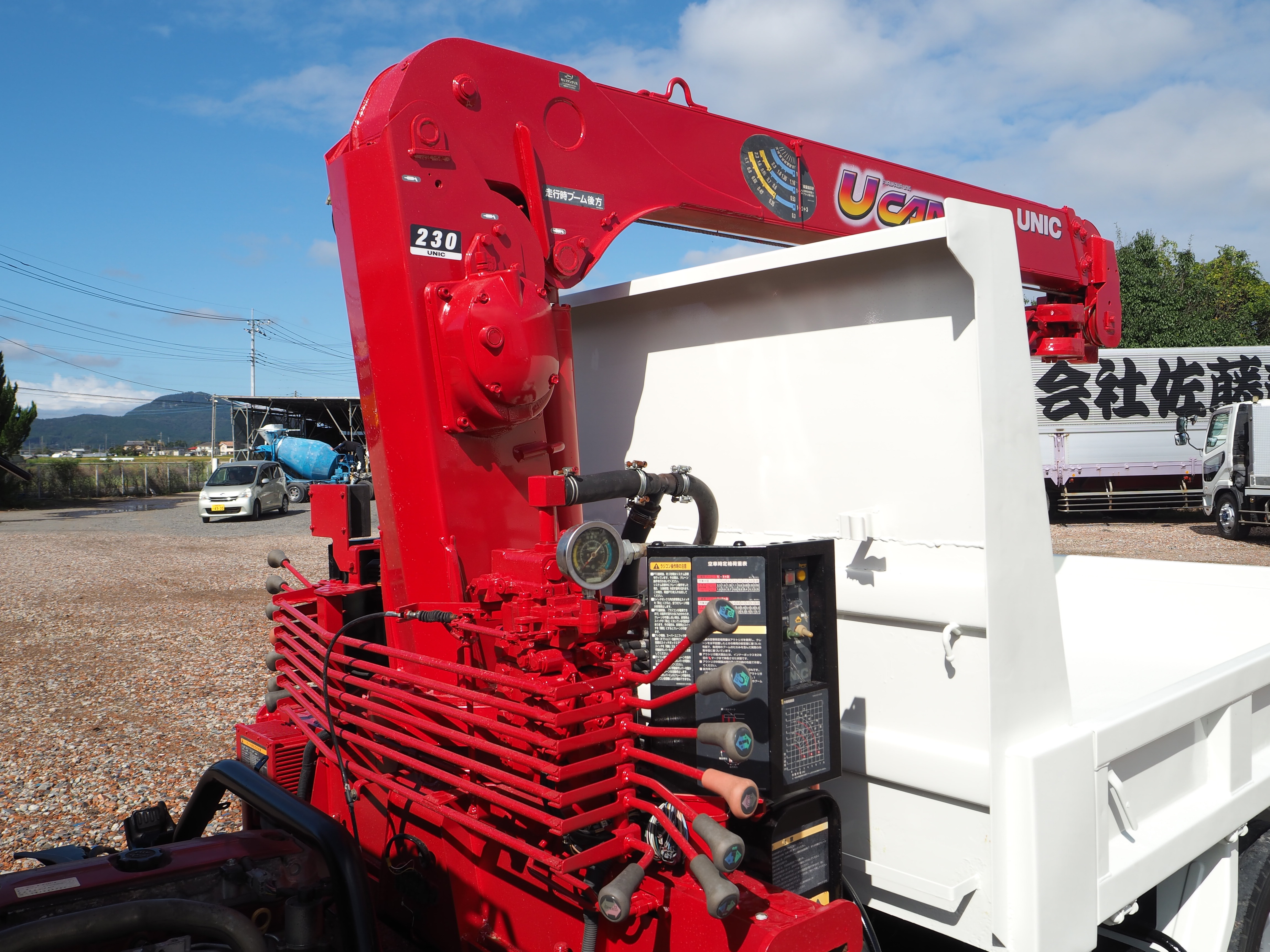 日野 デュトロ BDG-XZU368T(4WD)の写真40