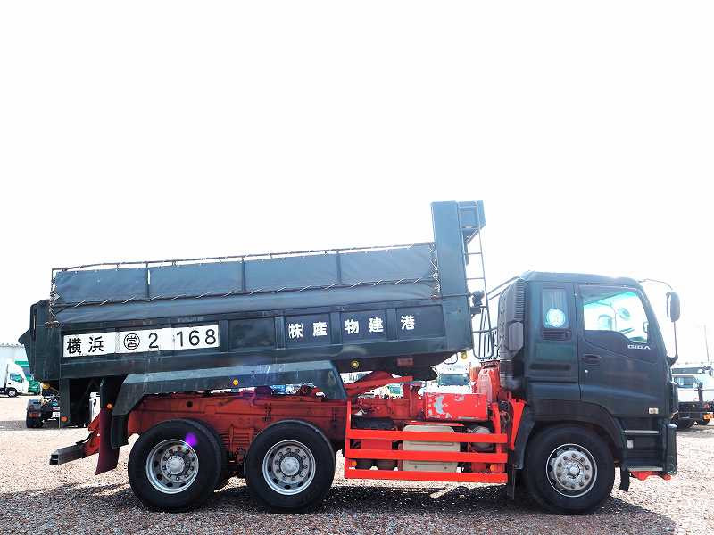 いすゞ ギガ QKG-CXZ77AT(6x4)の写真6