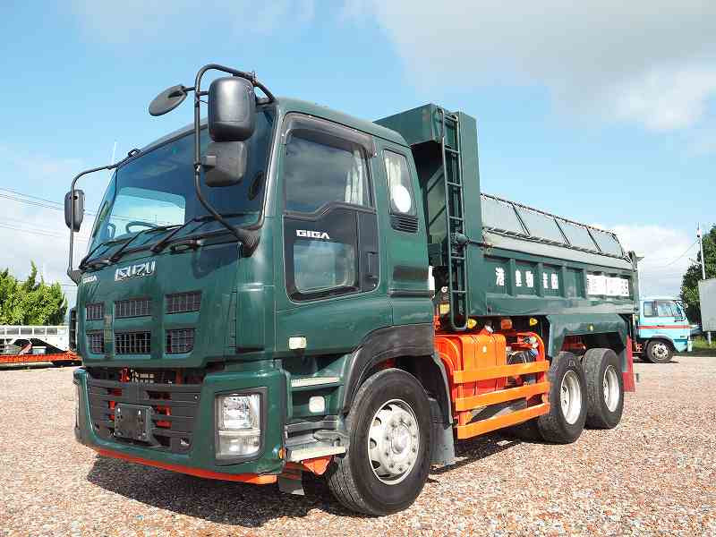 いすゞ ギガ QKG-CXZ77AT(6x4)の写真9