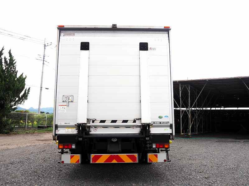三菱 キャンター TPG-FEB90(2WD)の写真4