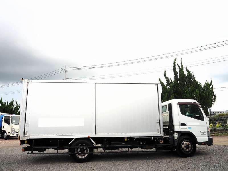 三菱 キャンター TPG-FEB90(2WD)の写真6