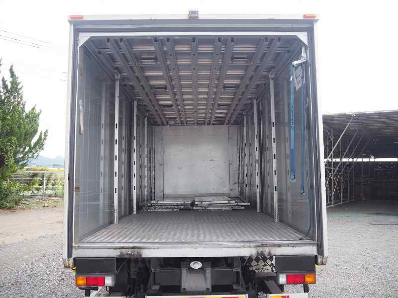 三菱 キャンター TPG-FEB90(2WD)の写真14