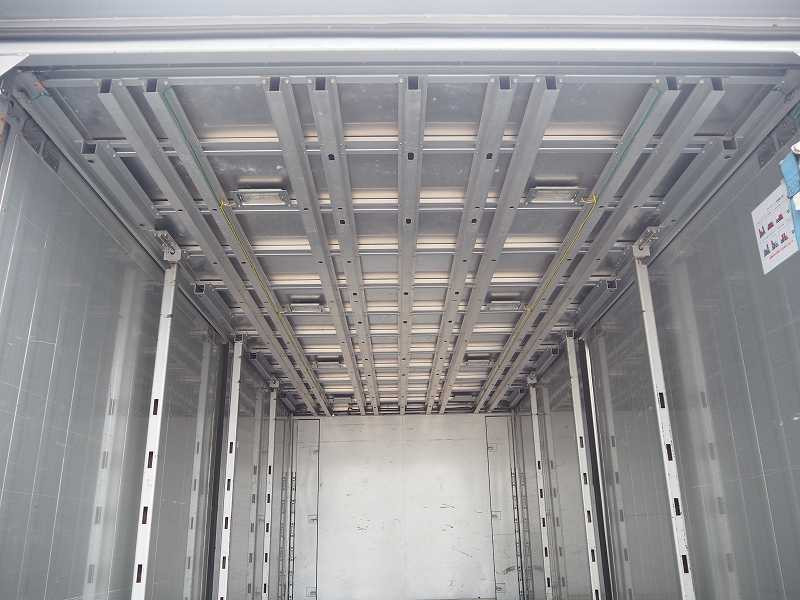 三菱 キャンター TPG-FEB90(2WD)の写真16