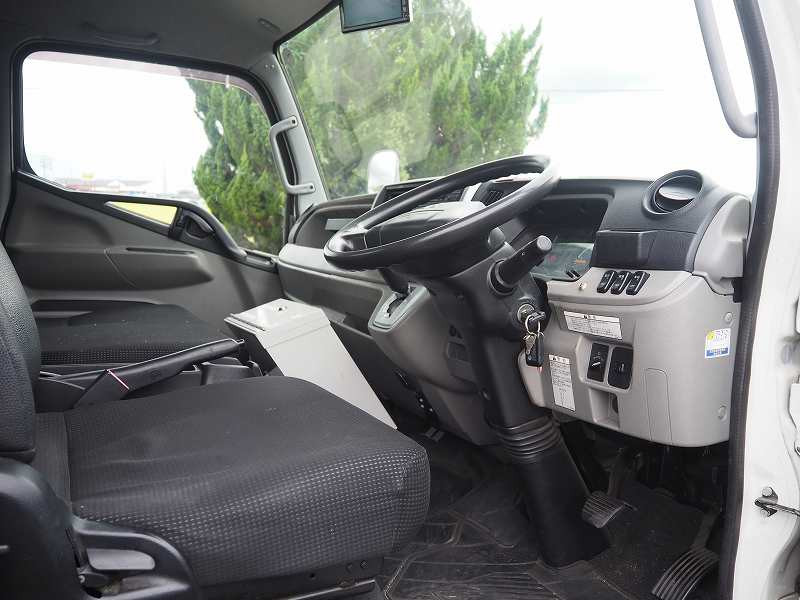 三菱 キャンター TPG-FEB90(2WD)の写真46