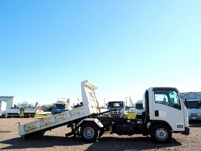 いすゞ エルフ TKG-NPR85YN(2WD)の写真6