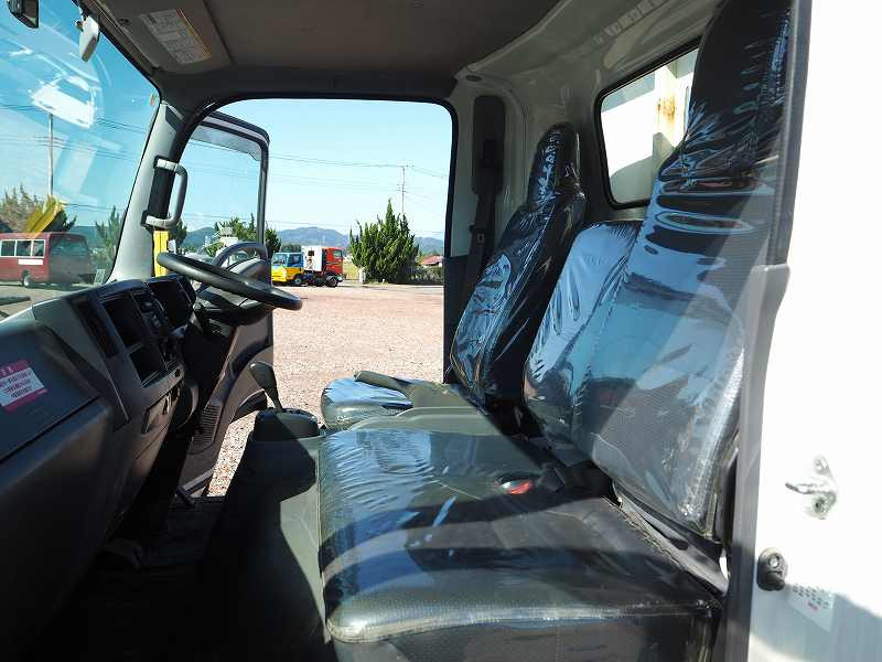 いすゞ エルフ TKG-NPR85YN(2WD)の写真40