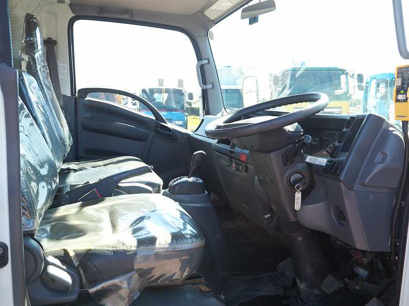 いすゞ エルフ TKG-NPR85YN(2WD)の写真41