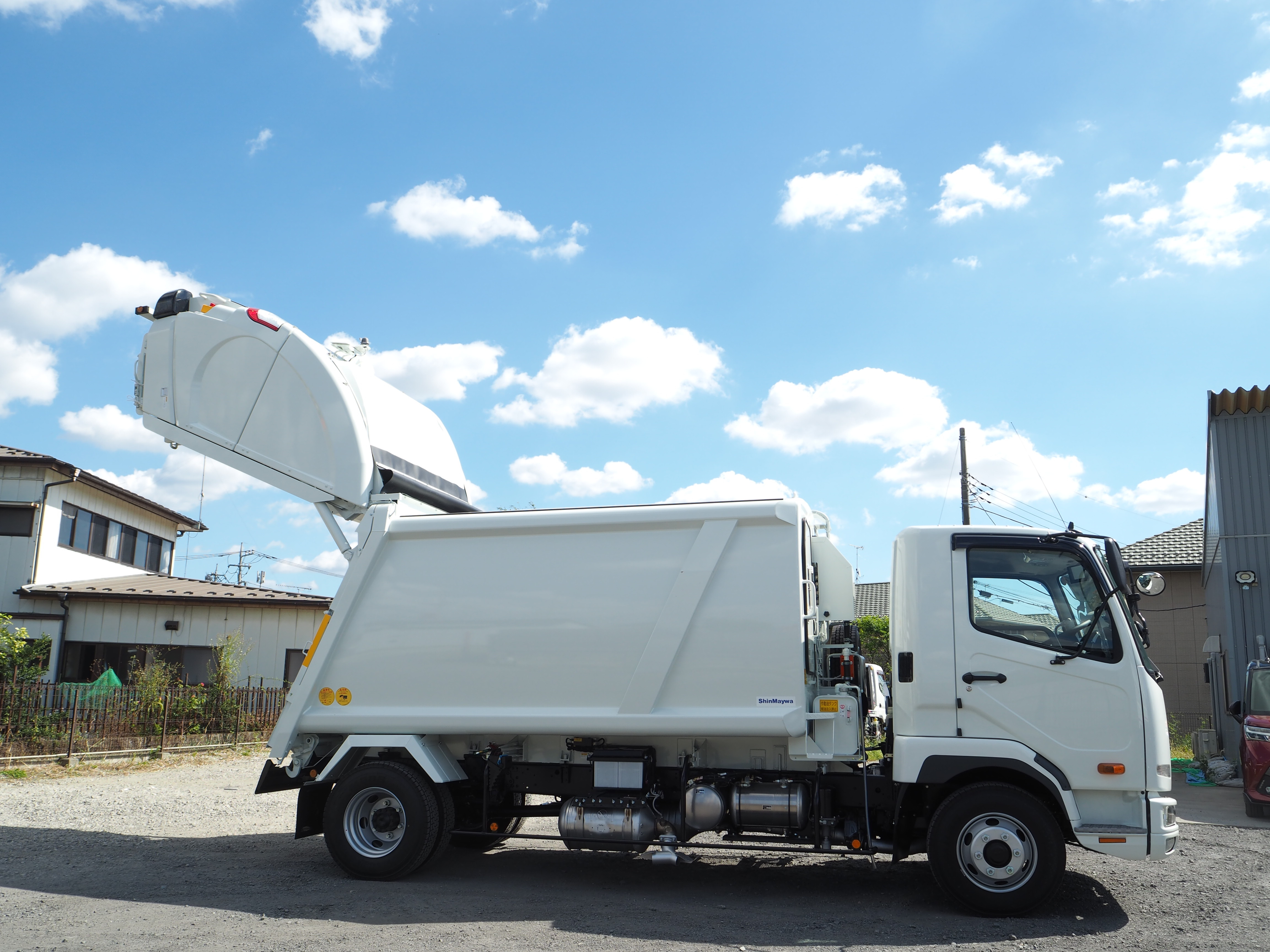 三菱 ファイター 2KG-FK72F(2WD)の写真9