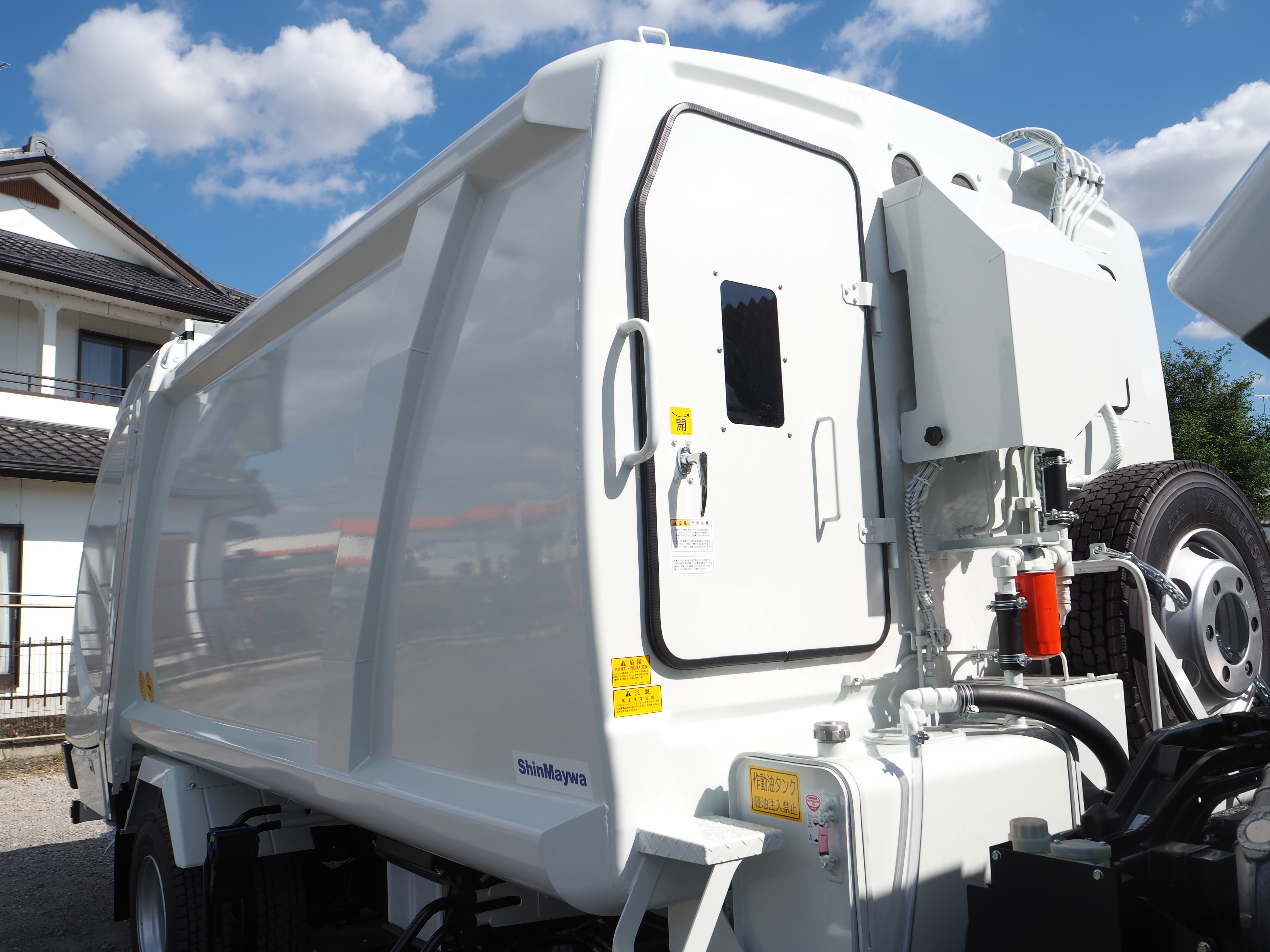 三菱 ファイター 2KG-FK72F(2WD)の写真32