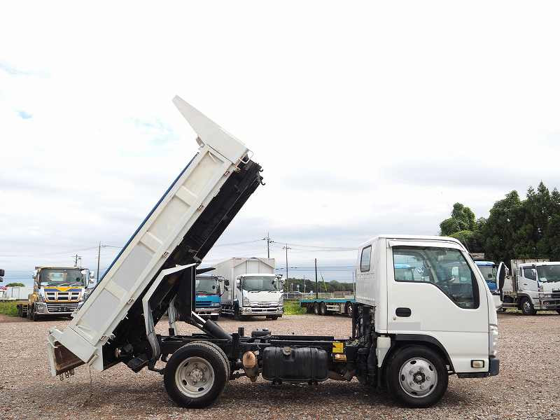 いすゞ エルフ TKG-NKR85AN(2WD)の写真25