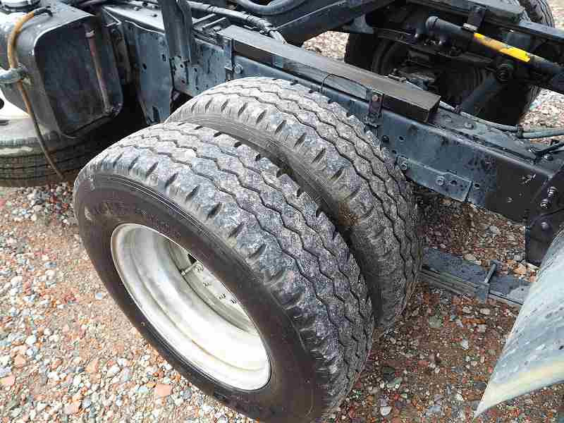 いすゞ エルフ TKG-NKR85AN(2WD)の写真36