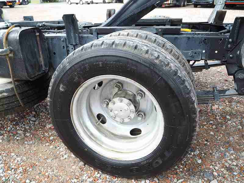 いすゞ エルフ TKG-NKR85AN(2WD)の写真37