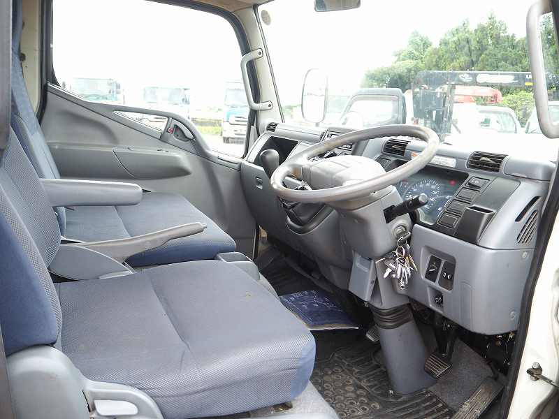 三菱 キャンター PDG-FE73D(2WD)の写真44