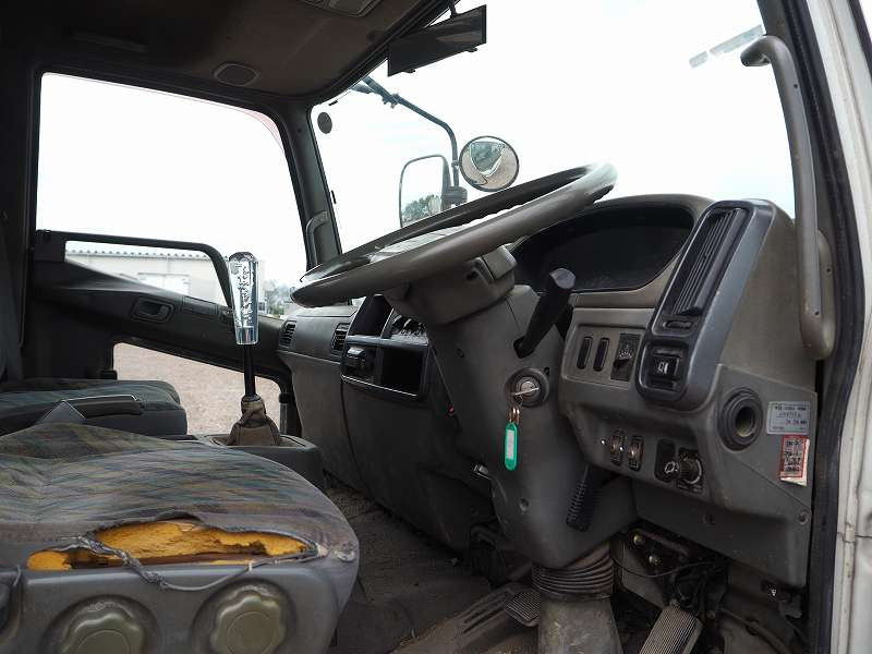 三菱 ファイター KK-FK71HJ(2WD)の写真45