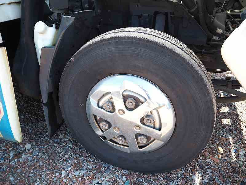 いすゞ エルフ PKG-NPR75N(2WD)の写真11