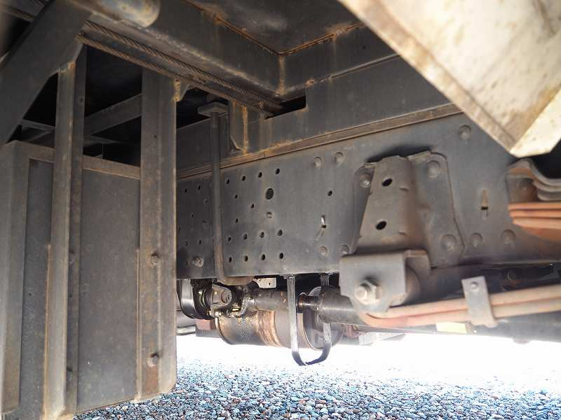 いすゞ エルフ PKG-NPR75N(2WD)の写真39