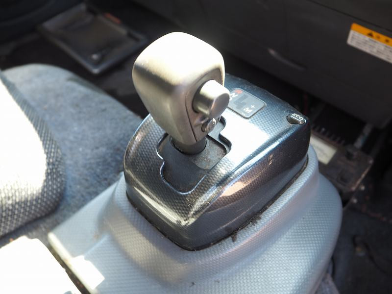 いすゞ エルフ PKG-NPR75N(2WD)の写真45