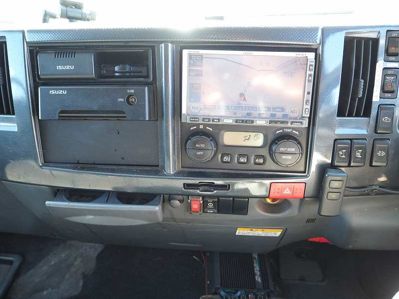 いすゞ エルフ PKG-NPR75N(2WD)の写真46