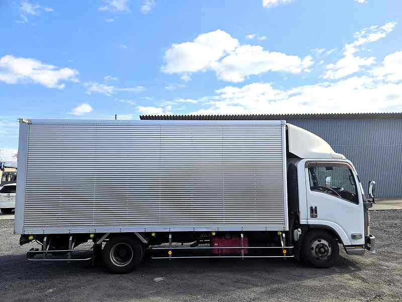 いすゞ エルフ SKG-NPR85AN(2WD)の写真6