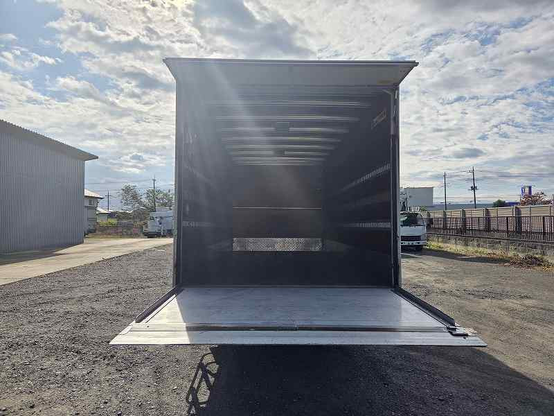 いすゞ エルフ SKG-NPR85AN(2WD)の写真14