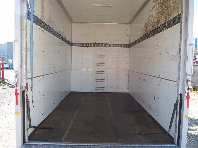 日産 アトラス TKG-SZ2F24(2WD)の写真23