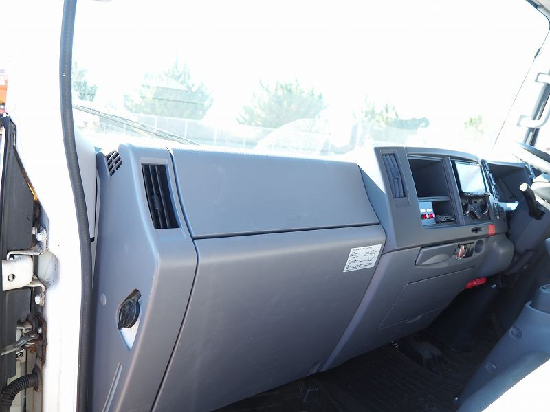 いすゞ エルフ SKG-NPR85YN(2WD)の写真44