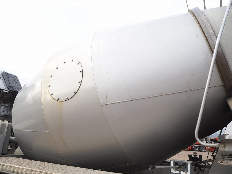 いすゞ ギガ QKG-CXZ77AT(6x4)の写真28