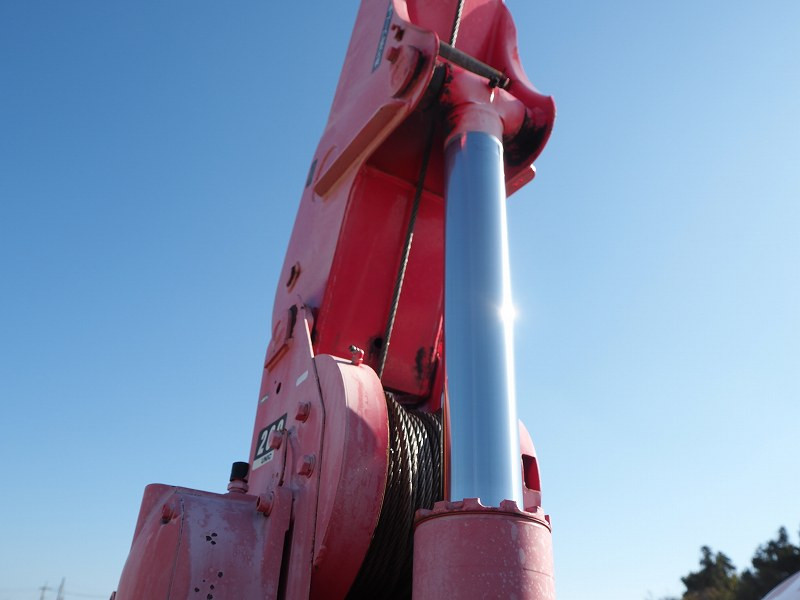 いすゞ エルフ BDG-NPR85AN(2WD)の写真12