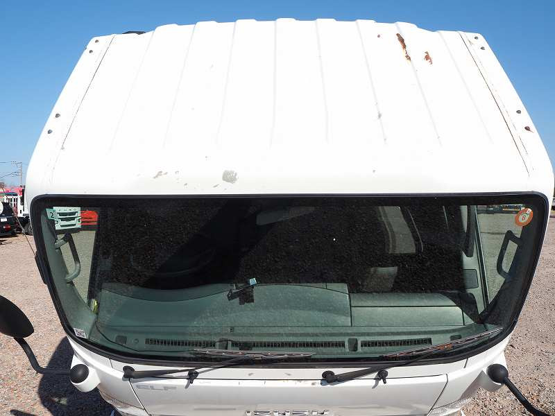 いすゞ エルフ BDG-NPR85AN(2WD)の写真15