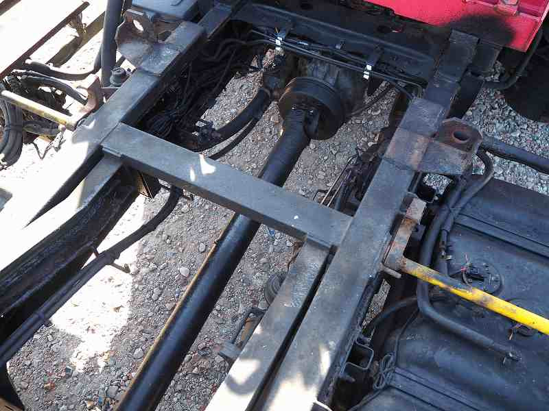 いすゞ エルフ BDG-NPR85AN(2WD)の写真19