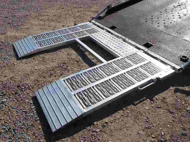 いすゞ エルフ BDG-NPR85AN(2WD)の写真24