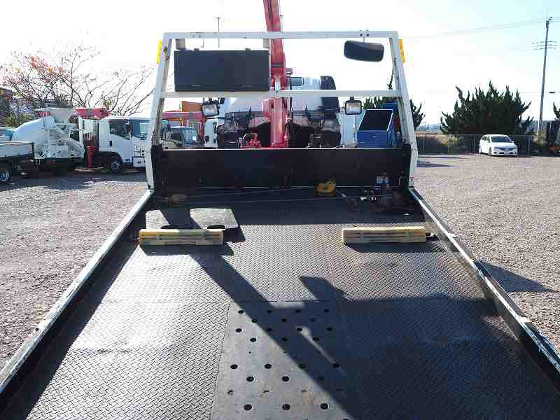 いすゞ エルフ BDG-NPR85AN(2WD)の写真25