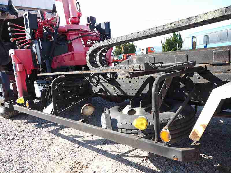 いすゞ エルフ BDG-NPR85AN(2WD)の写真32