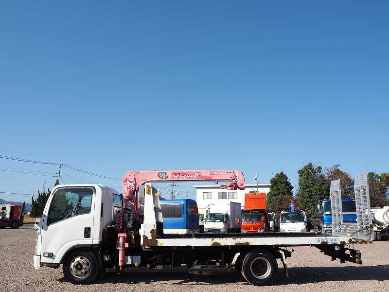 いすゞ エルフ BDG-NPR85AN(2WD)の写真39