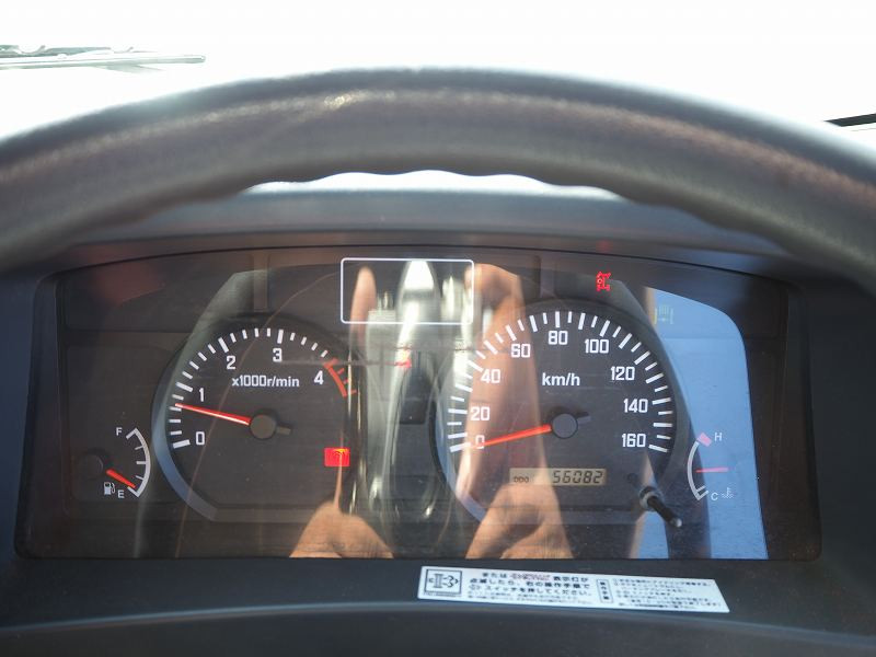 いすゞ エルフ BDG-NPR85AN(2WD)の写真49